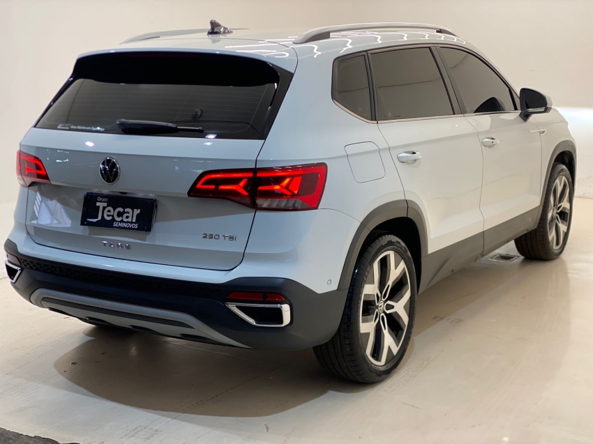 taos highline 250tsi automatico 20245
