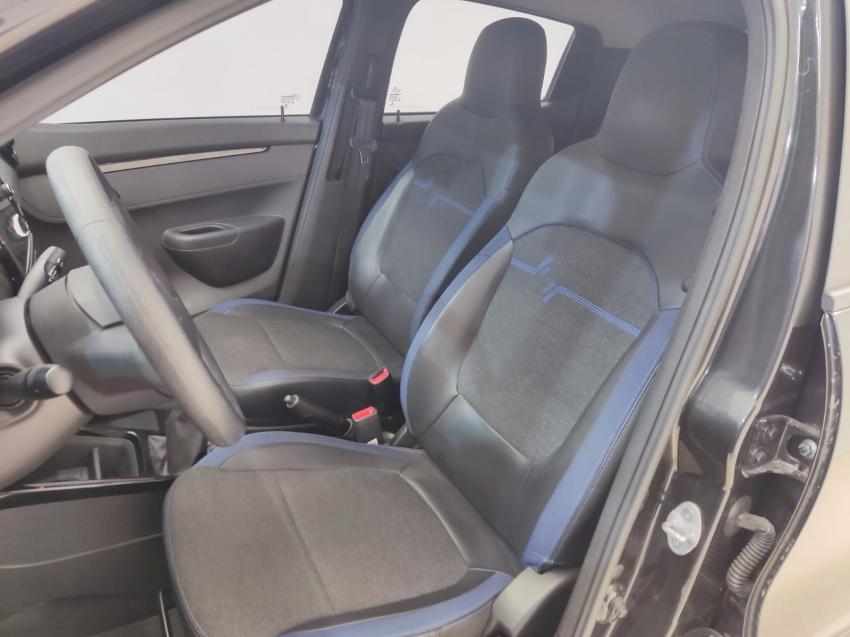 kwid intense 1.0 mt flex8