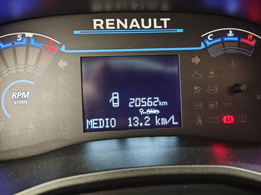 kwid intense 1.0 mt flex6