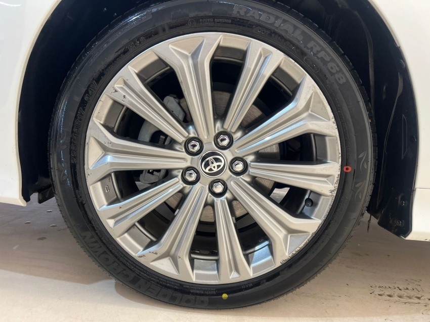 toyota corolla xei 2.0 2023/202311