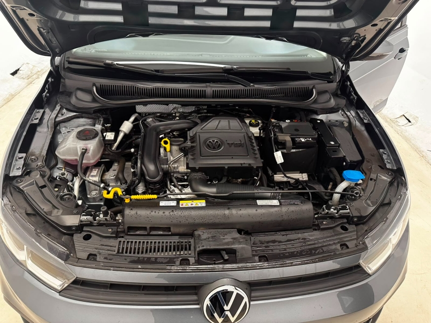 volkswagen polo 170tsi comfortline 2024/202411