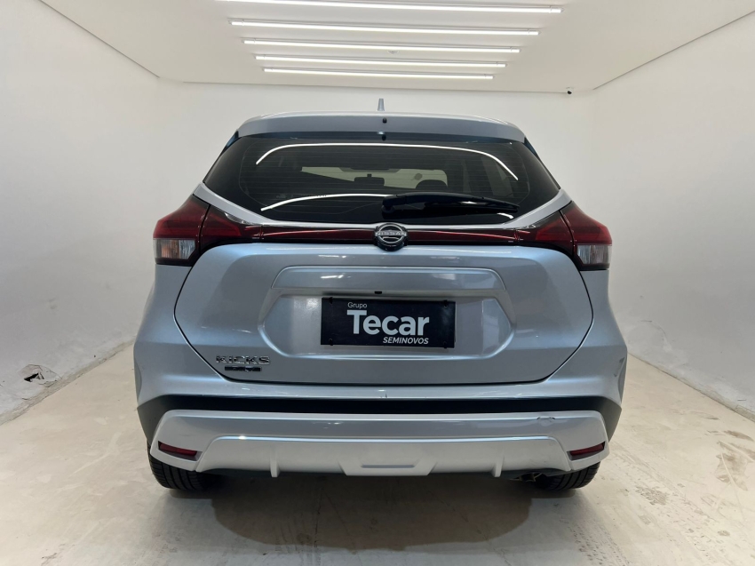 kicks sense cvt 20254