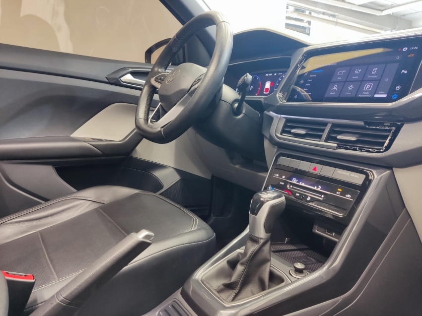 t-cross highline 1.4 250tsi 20228