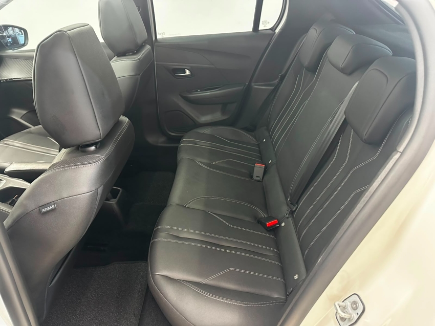 peugeot 208 griffe 1.6 at flex10