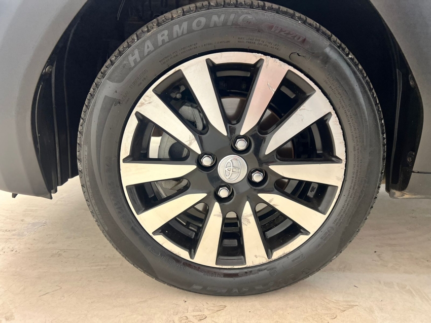 etios cross hb12