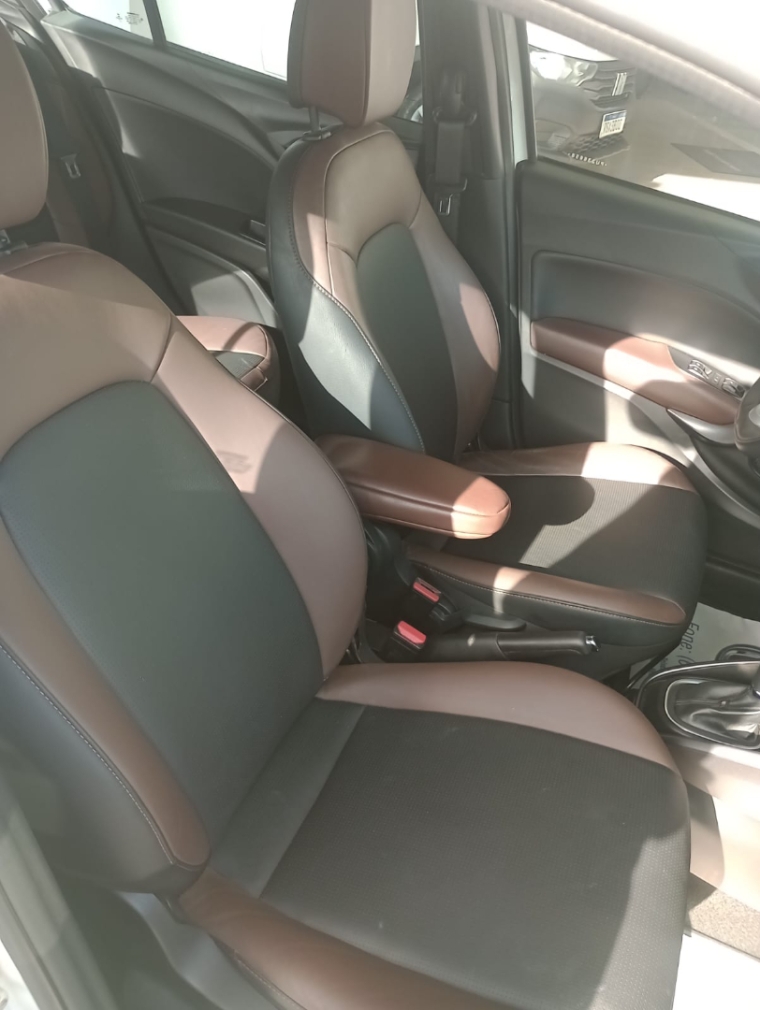 fiat cronos 1.3 firefly flex precision cvt 4p automatico 2023 fiat cronos 1.3 firefly flex precision cvt 4p automatico 2023