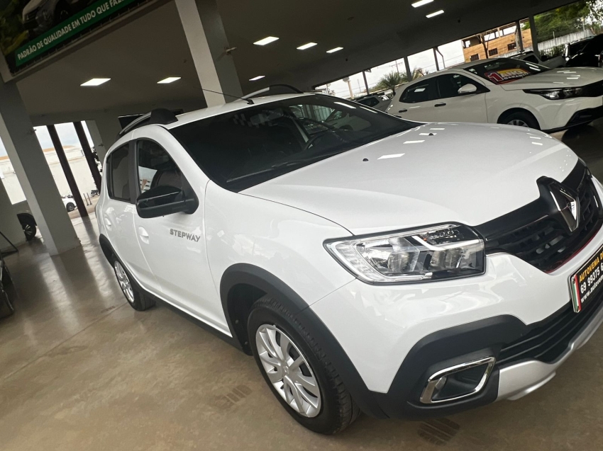 renault sandero 1.0 12v sce flex stepway zen manual 4p 2024 renault sandero 1.0 12v sce flex stepway zen manual 4p 2024