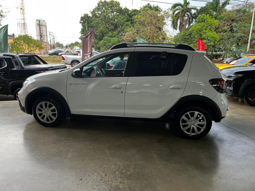 renault sandero 1.0 12v sce flex stepway zen manual 4p 2024 renault sandero 1.0 12v sce flex stepway zen manual 4p 2024