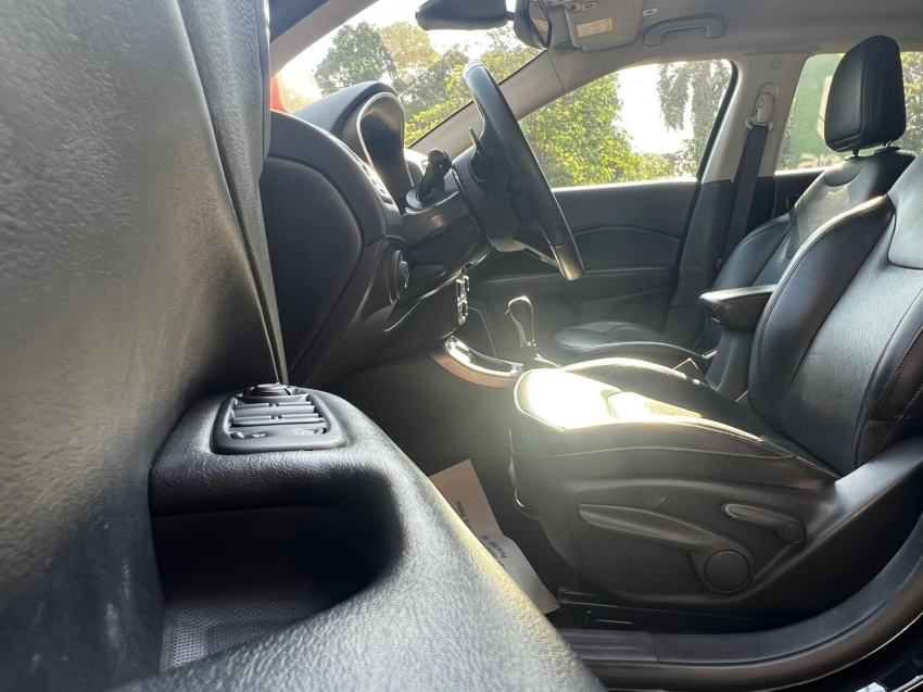 jeep compass 2.0 16v flex longitude automatico 5p 2019