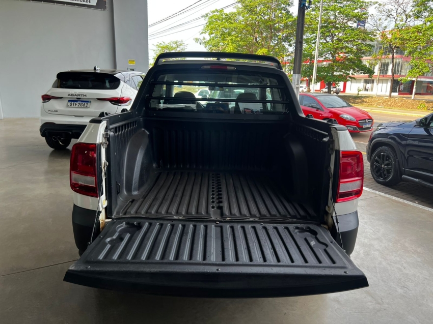 volkswagen saveiro 1.6 msi robust cd 8v flex 2p manual 2022