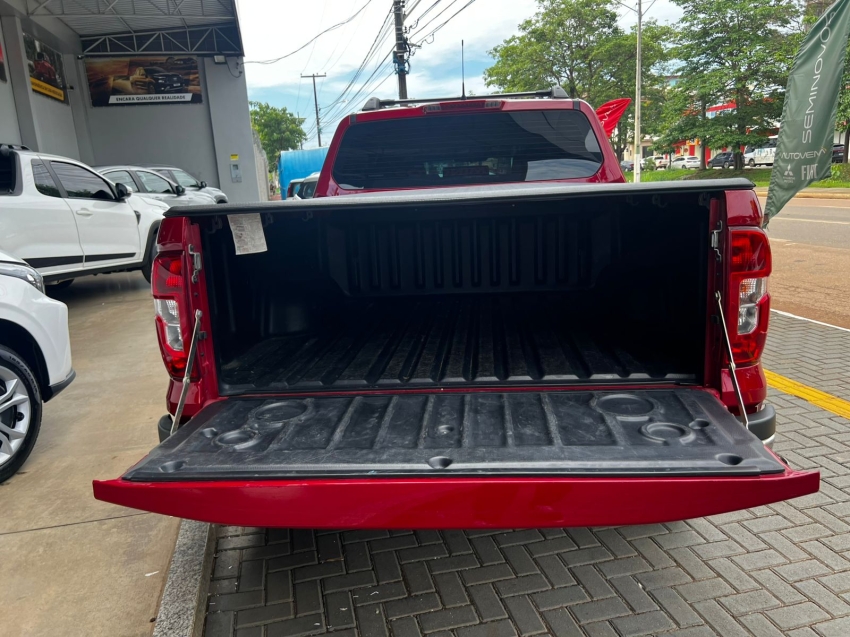 fiat titano 2.2 turbo diesel volcano 4x4 at6 4p automatico 2025 fiat titano 2.2 turbo diesel volcano 4x4 at6 4p automatico 2025