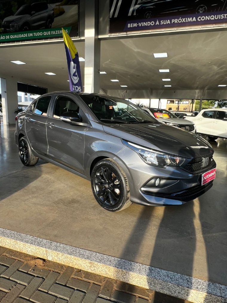 fiat cronos 1.8 e.torq flex hgt at6 4p automatico 2021 fiat cronos 1.8 e.torq flex hgt at6 4p automatico 2021