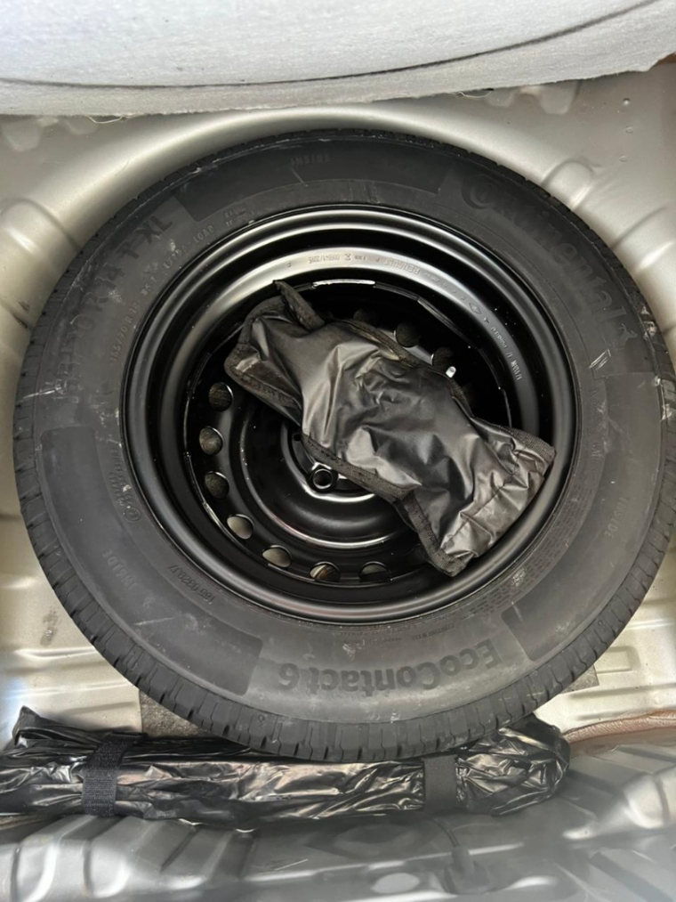 renault kwid 1.0 12v sce flex zen manual 4p 202410