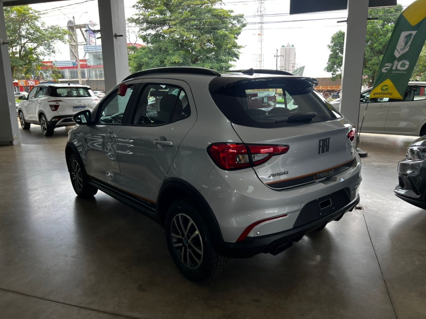 fiat argo 1.3 firefly flex trekking cvt 4p automatico 20264