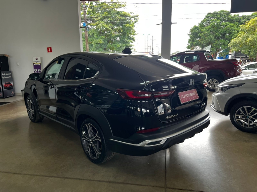 fiat fastback 1.3 turbo 270 flex limited edition at6 4p automatico 20244