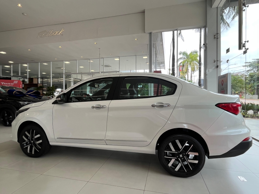 fiat cronos precision 1.3 cvt6