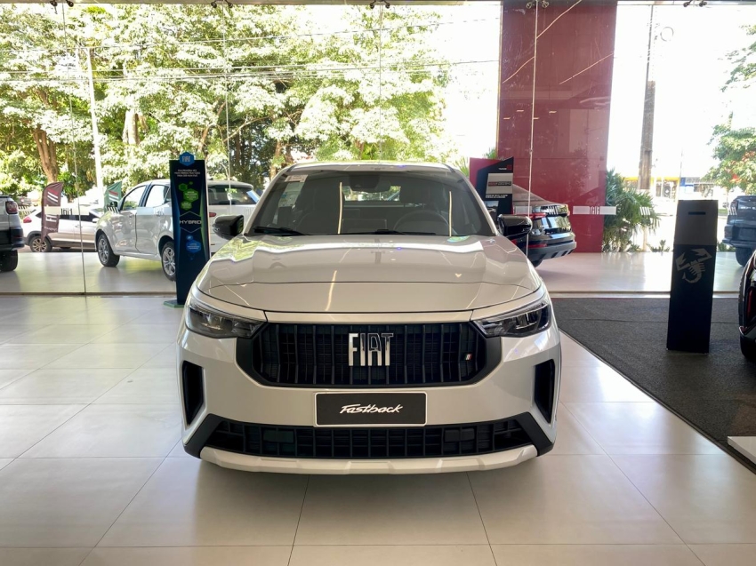 fiat fastback audace t200 hybrid flex at