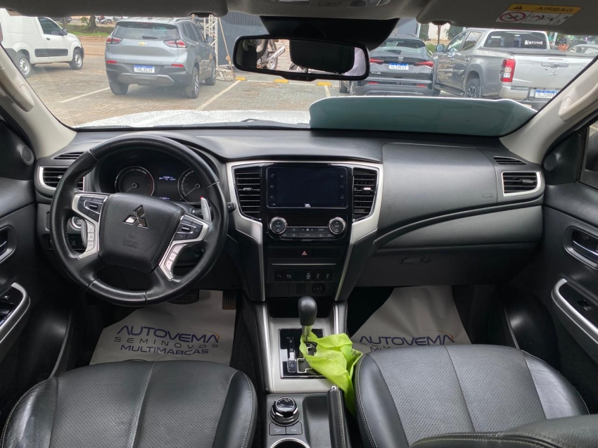 l200 triton sport hpe 2.4 d 4x4 at8