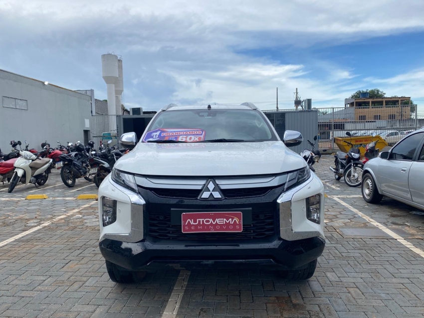 l200 triton sport hpe 2.4 d 4x4 at