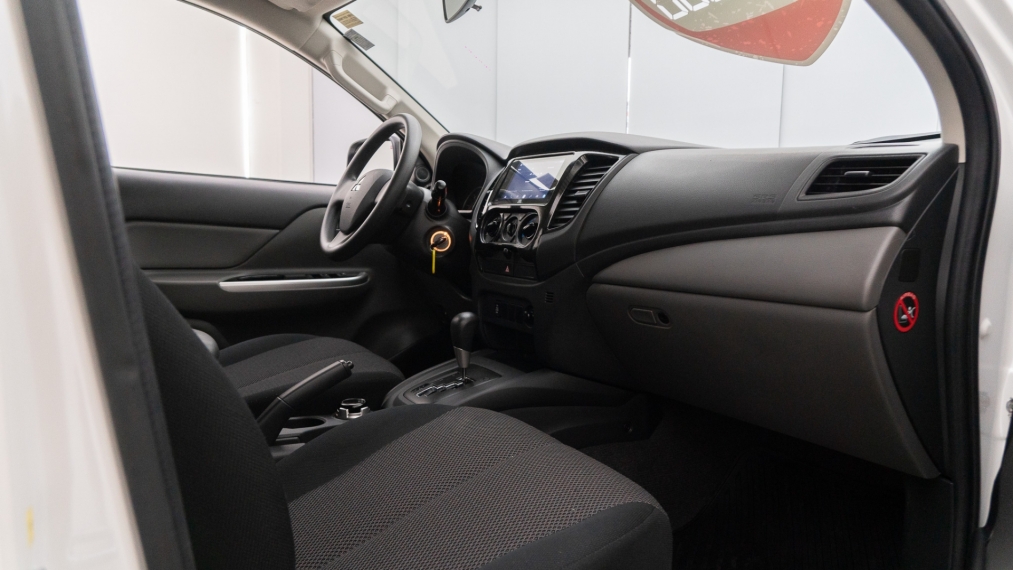 mitsubishi l200 triton 2.4 outdoor gls diesel 5p automatico 20229
