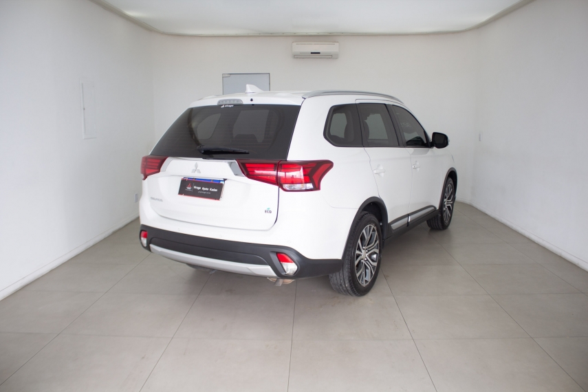 mitsubishi outlander 2.0 comfort gasolina 5p automatico 20187