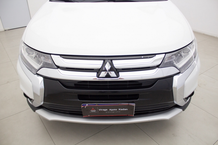 mitsubishi outlander 2.0 comfort gasolina 5p automatico 20182