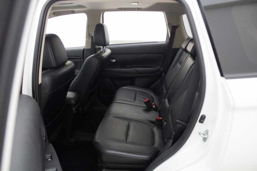 mitsubishi outlander 2.0 comfort gasolina 5p automatico 201816