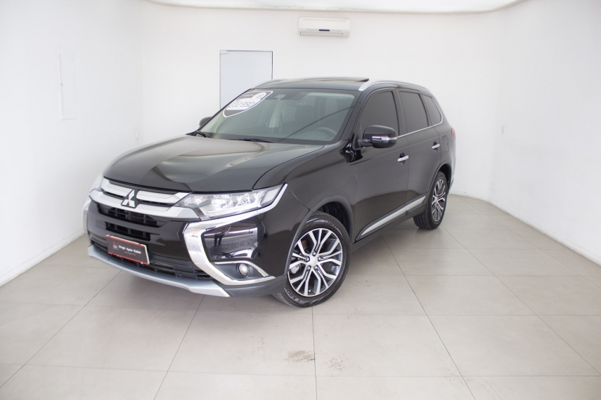 mitsubishi outlander hpe-s 2.2 diesel 4x4 5p automatico 2018