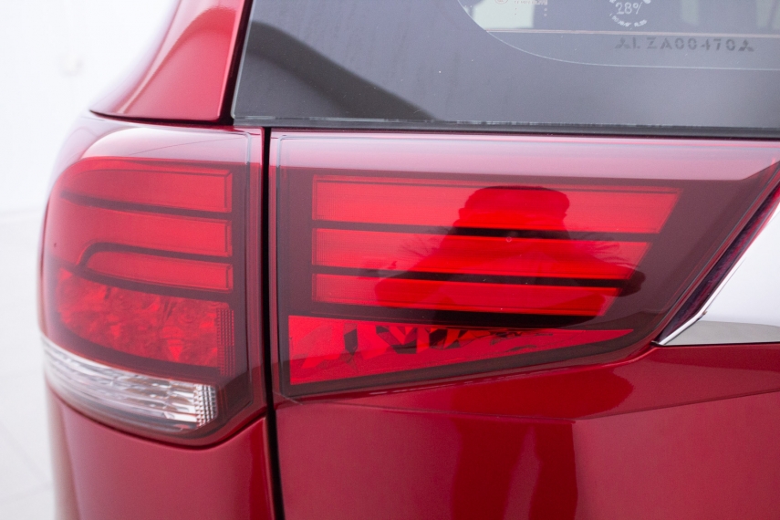 mitsubishi outlander 2.0 hpe gasolina 5p automatico 20205
