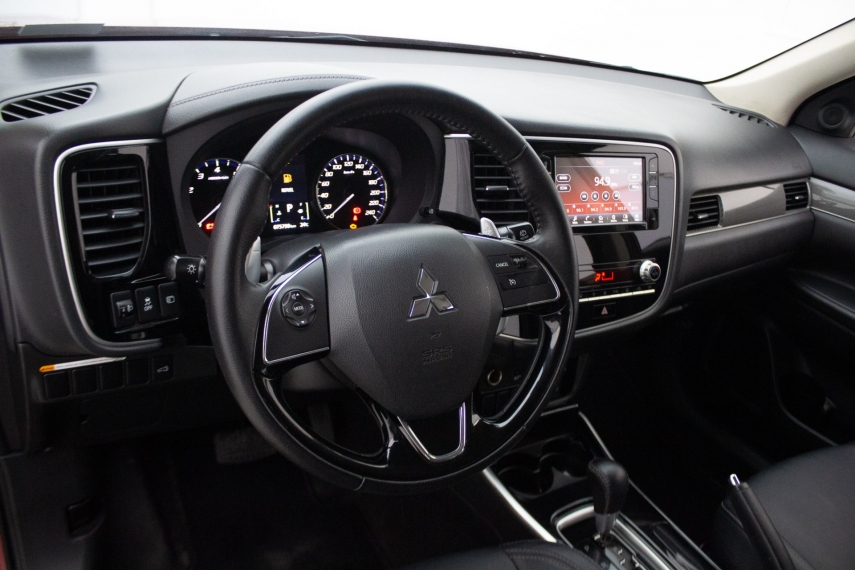mitsubishi outlander 2.0 hpe gasolina 5p automatico 202011