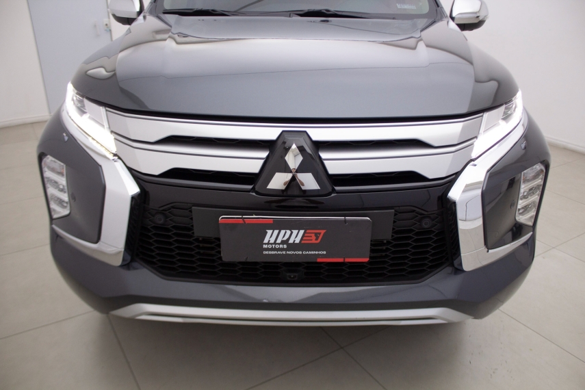 mitsubishi pajero sport 2.4 hpe-s diesel 5p automatico 20222