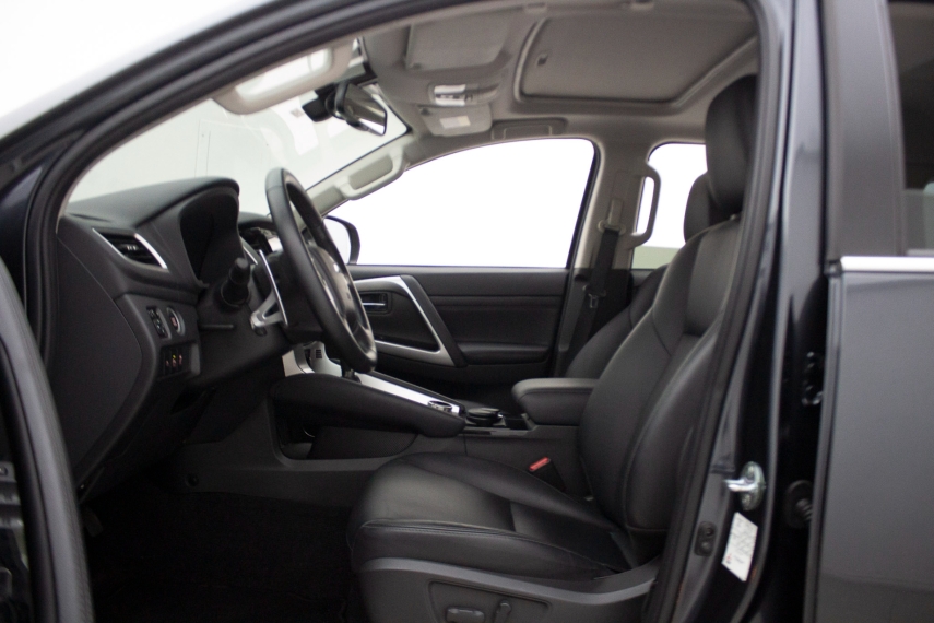 mitsubishi pajero sport 2.4 hpe-s diesel 5p automatico 202211