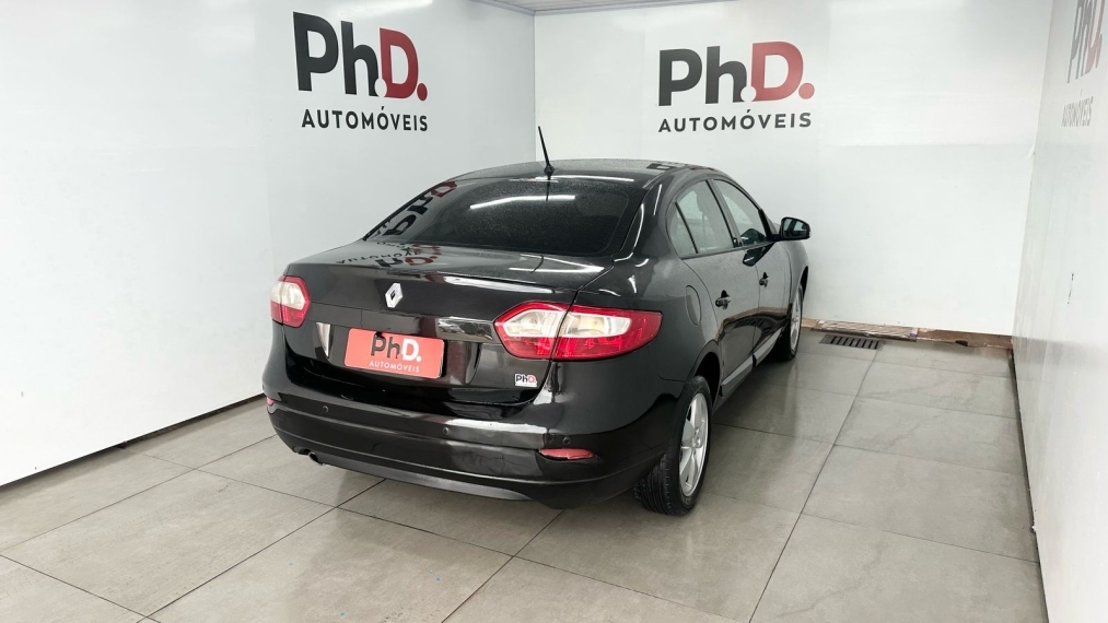 renault fluence 2.0 dynamique 16v flex 4p automatico