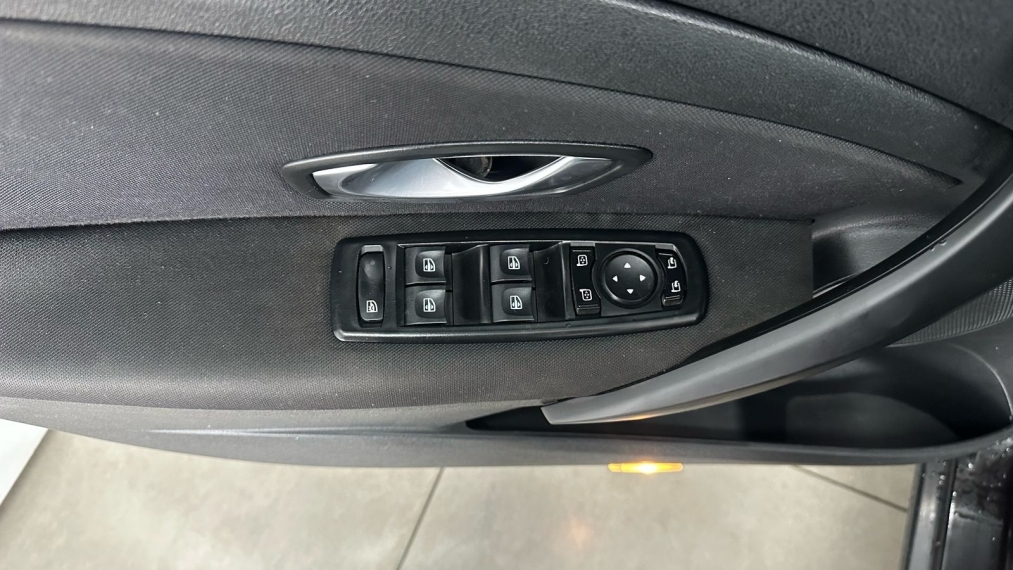 renault fluence 2.0 dynamique 16v flex 4p automatico