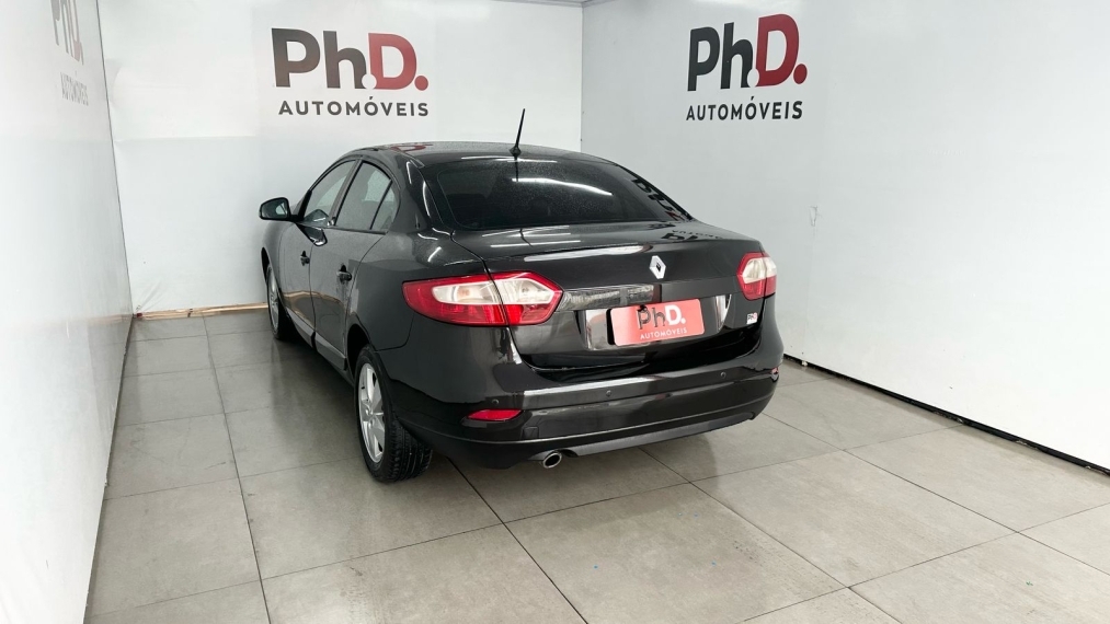 renault fluence 2.0 dynamique 16v flex 4p automatico