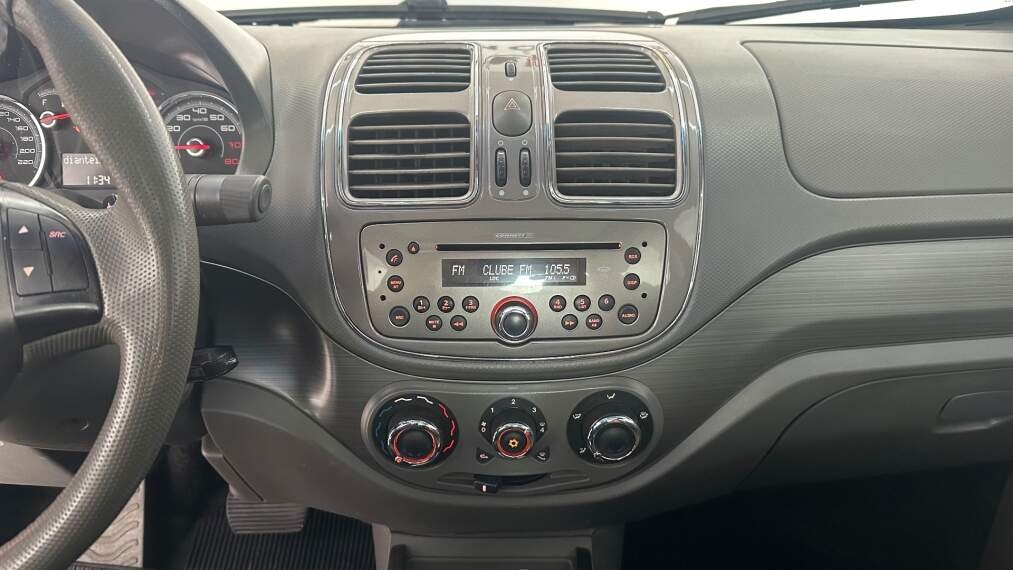 fiat grand siena 1.6 mpi essence 16v flex 4p automatizado