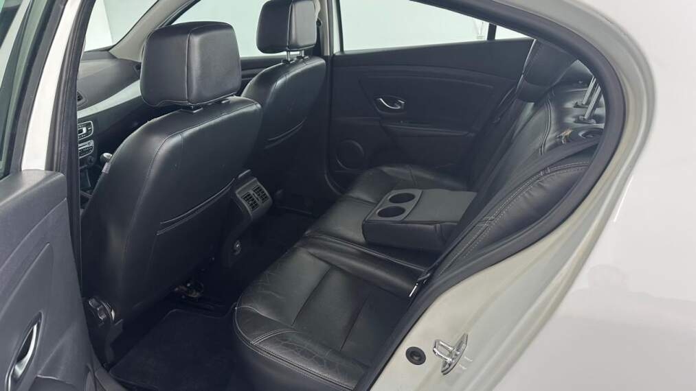 renault fluence 2.0 dynamique 16v flex 4p manual 2012