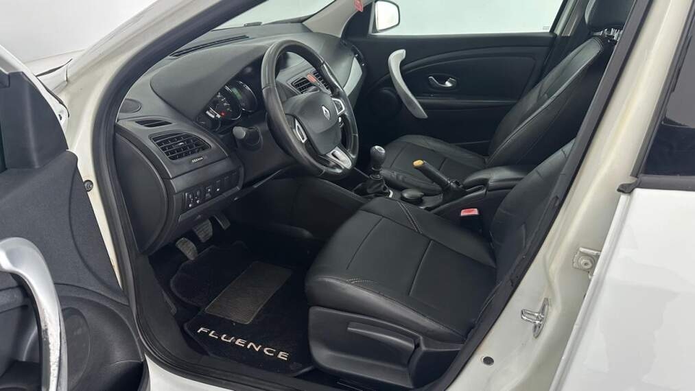 renault fluence 2.0 dynamique 16v flex 4p manual 2012