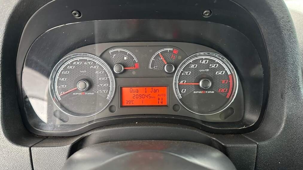 fiat idea 1.8 mpi sporting 16v flex 4p automatizado 2011