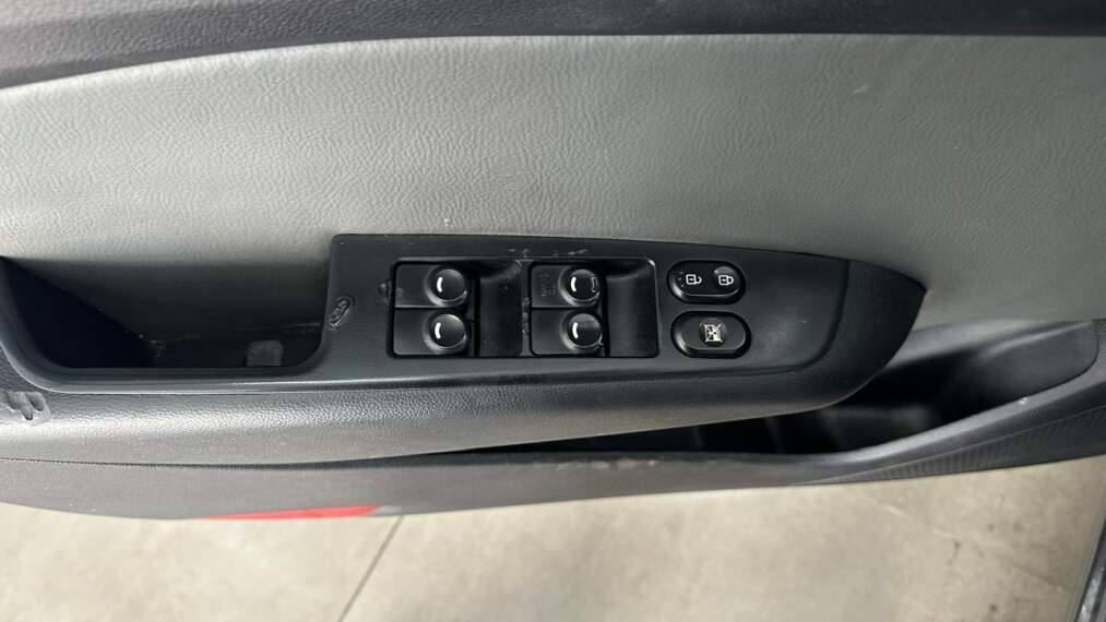 hyundai hb20s 1.6 comfort plus 16v flex 4p automatico 2015