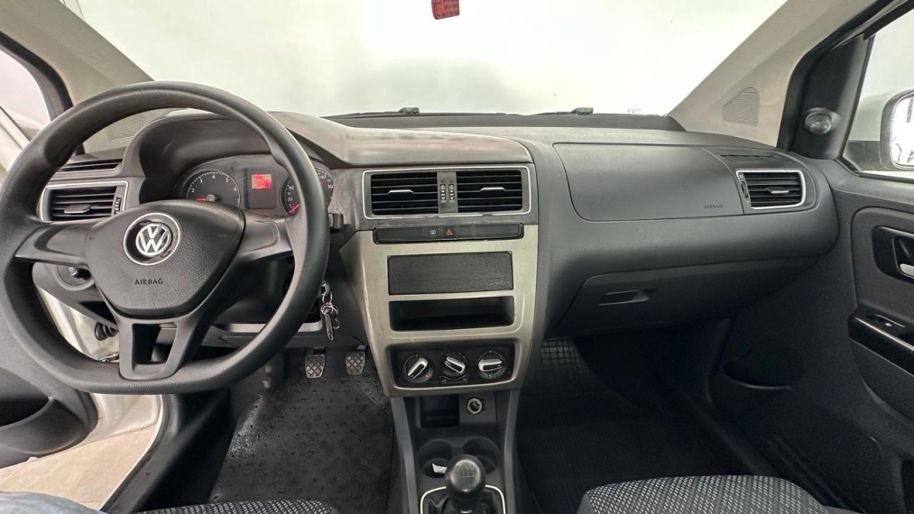 volkswagen fox 1.0 mpi trendline 12v flex 4p manual 2016