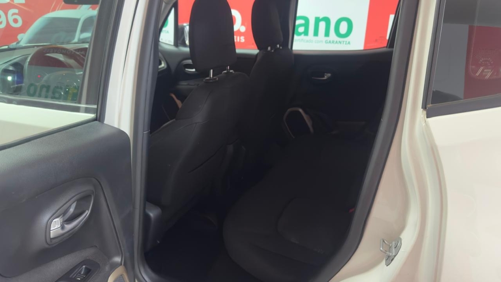 jeep renegade 1.8 16v flex sport 4p manual.