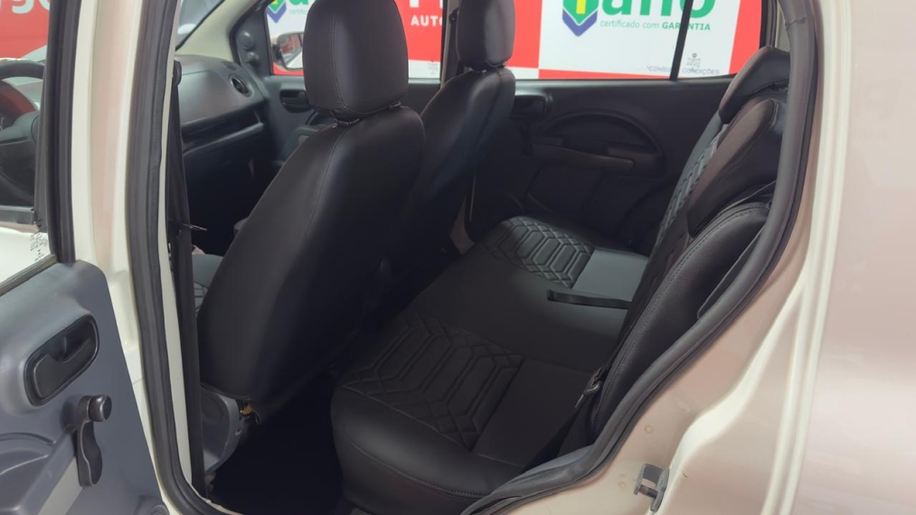 fiat uno 1.0 evo vivace 8v flex 4p manual.