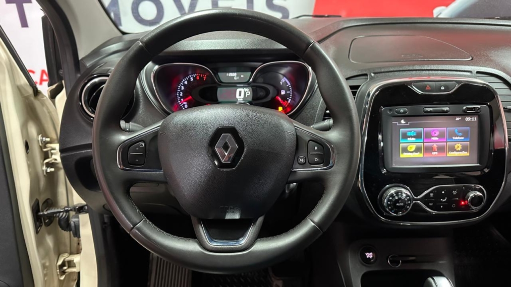 renault captur 1.6 16v sce flex intense x-tronic 4p automatico 2018