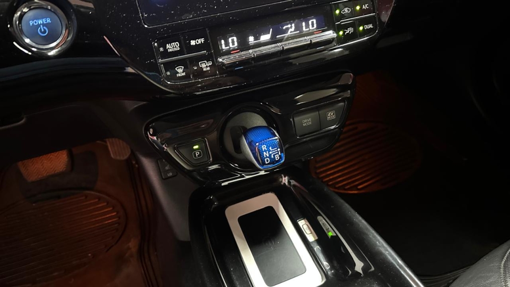 toyota prius 1.8 16v hibrido 4p automatico 2016