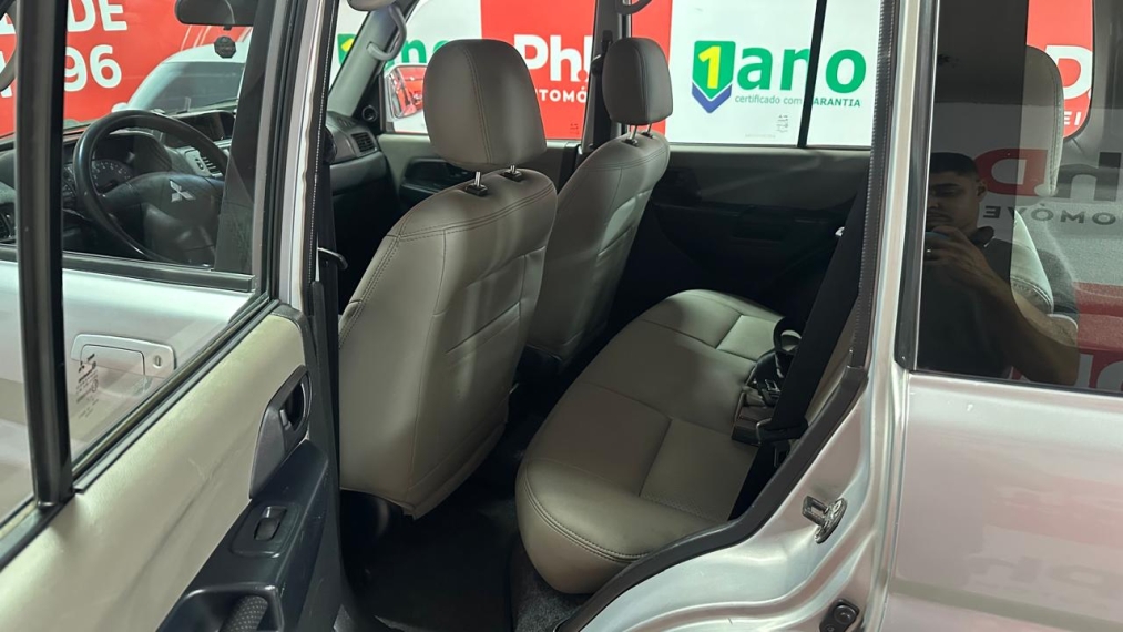 mitsubishi pajero tr4 2.0 4x4 16v flex 4p manual 1.8 automatico 2009
