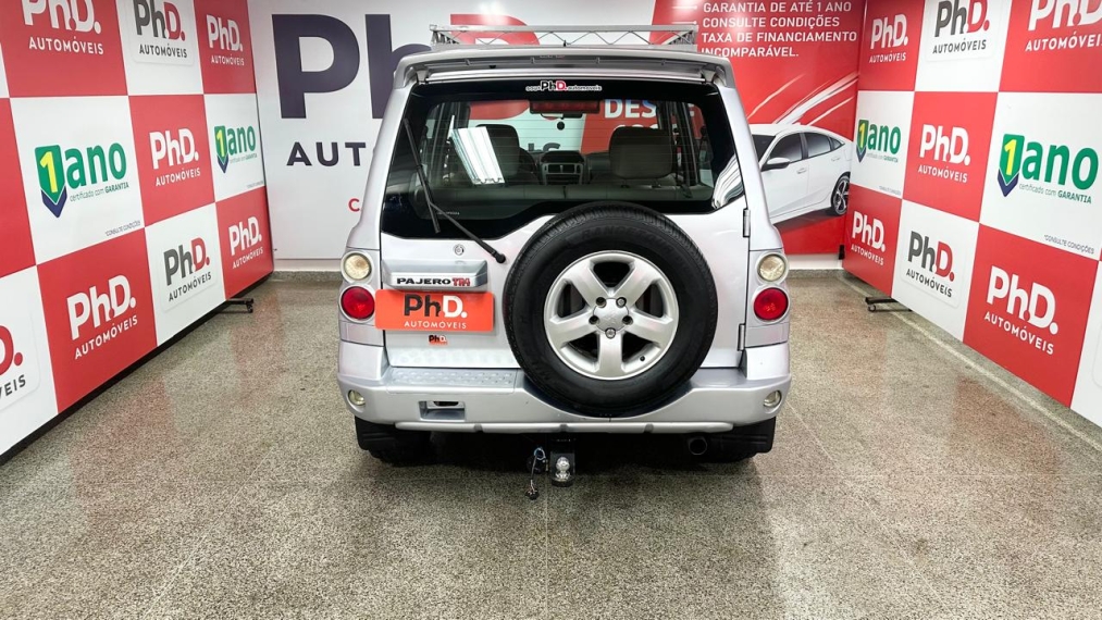 mitsubishi pajero tr4 2.0 4x4 16v flex 4p manual 1.8 automatico 2009