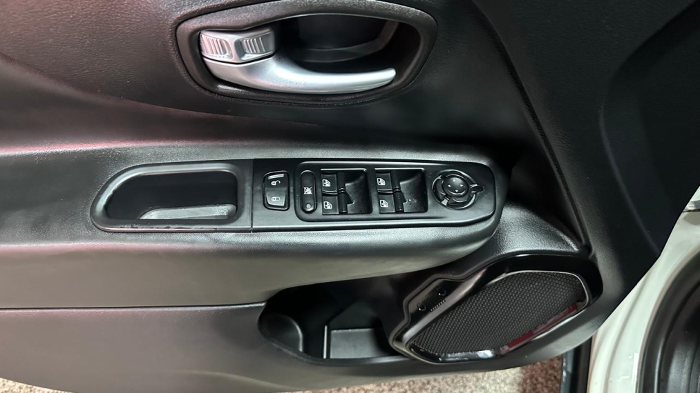 jeep renegade 1.8 16v flex night eagle 4p automatico 2018