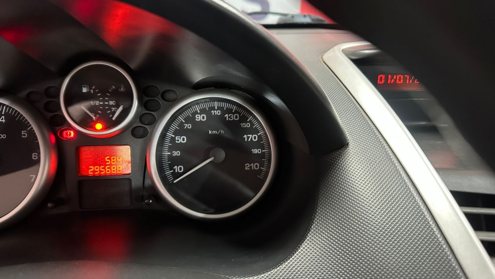 peugeot 207 1.4 xr passion sport 8v flex 4p manual 2011