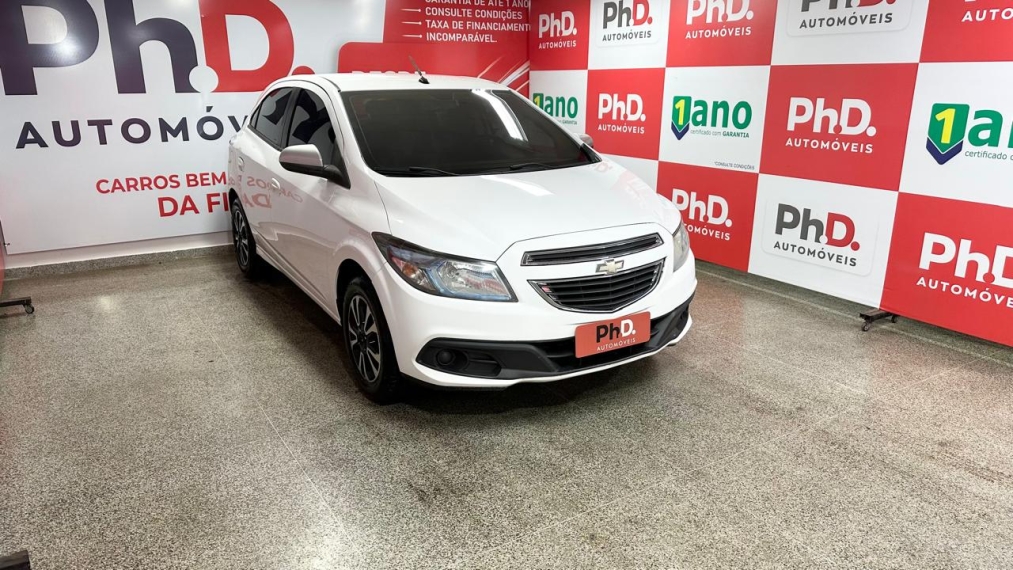 chevrolet onix 1.0 mpfi lollapalooza 8v flex 4p manual 2014